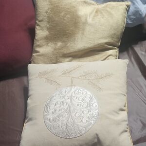 Source Unknown Beige and Silver Accent Pillows